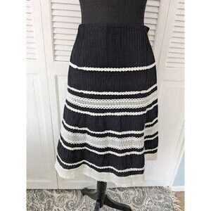Talbots Skirt Women's 6 Black Cream Pleated Crochet Flare A-Line Boho Cottage